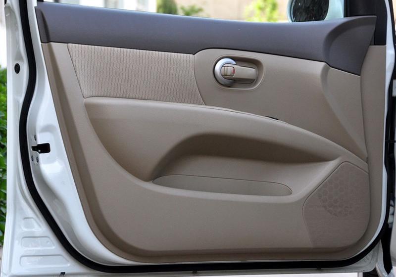 東風(fēng)日產(chǎn) 驪威 2010款 勁悅版1.6GI MT全能型