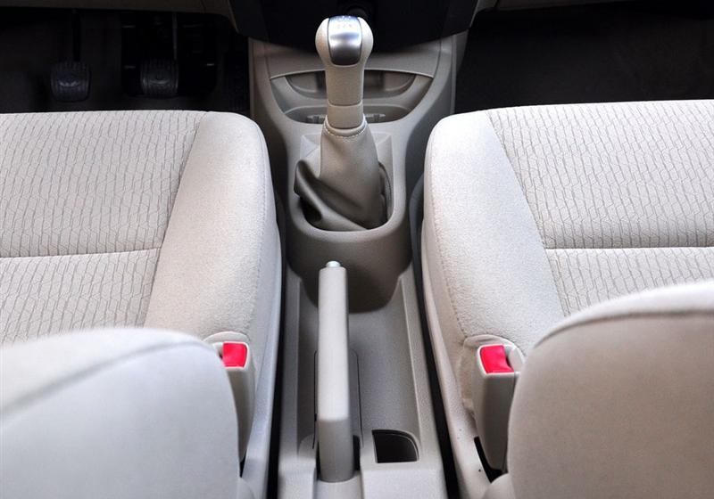 東風日產(chǎn) 驪威 2010款 勁悅版1.6GI MT全能型