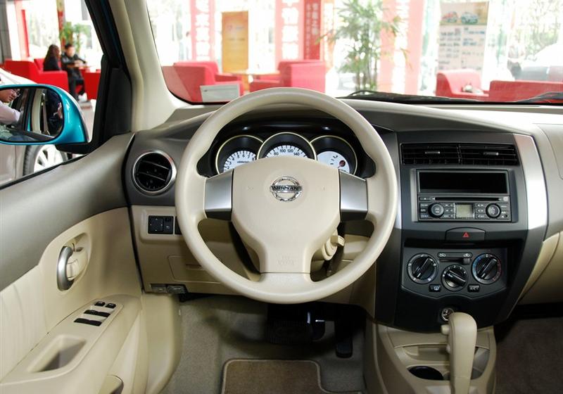 東風日產 驪威 2010款 勁悅版1.6GT AT炫能型