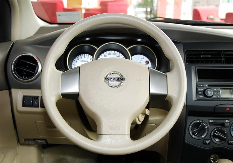 東風(fēng)日產(chǎn) 驪威 2010款 勁悅版1.6GT AT炫能型