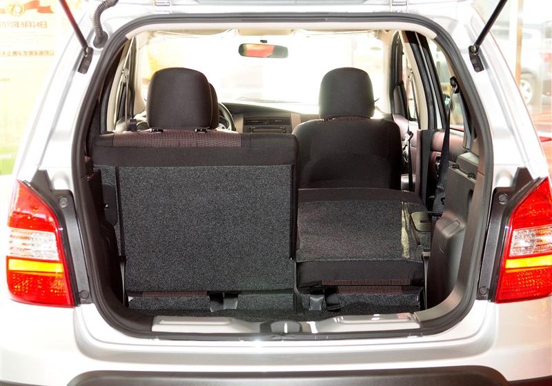 東風日產 驪威 2010款 勁銳版1.6GX MT標準型