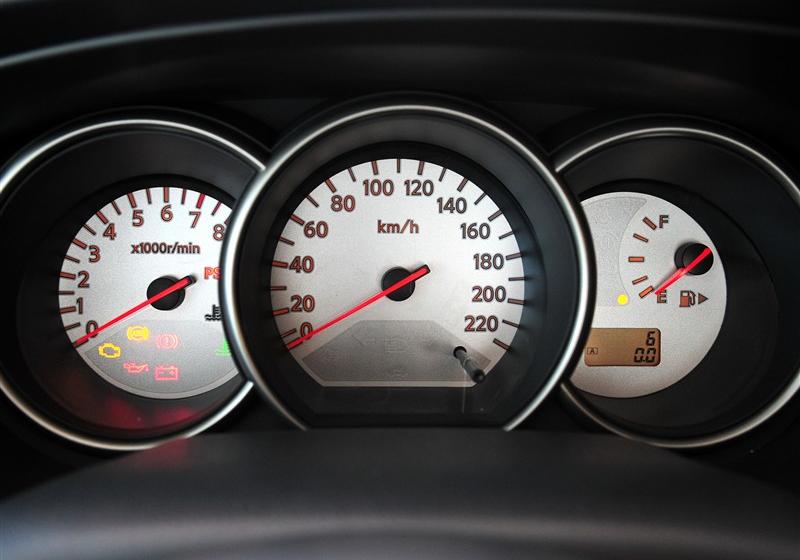 東風日產 驪威 2010款 勁銳版1.6GX MT標準型