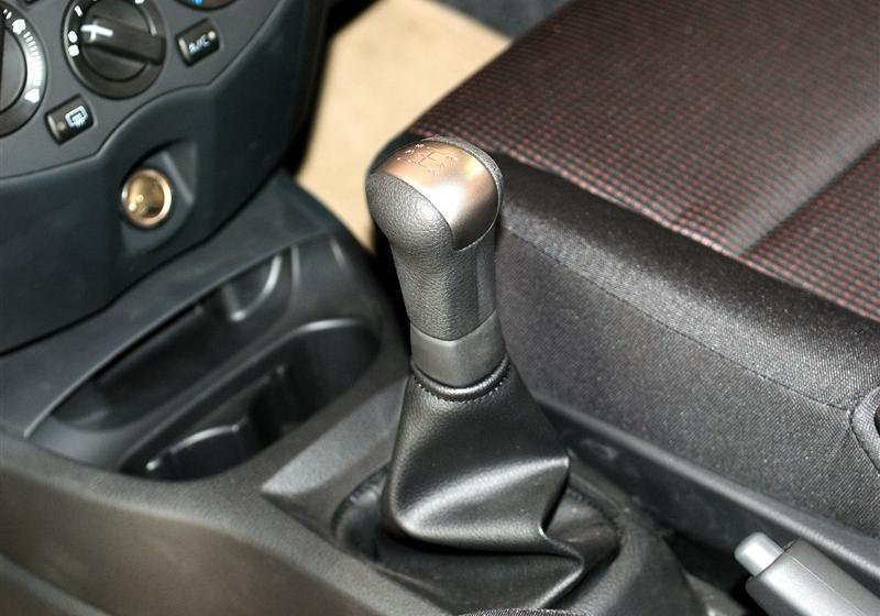 東風日產 驪威 2010款 勁銳版1.6GX MT標準型