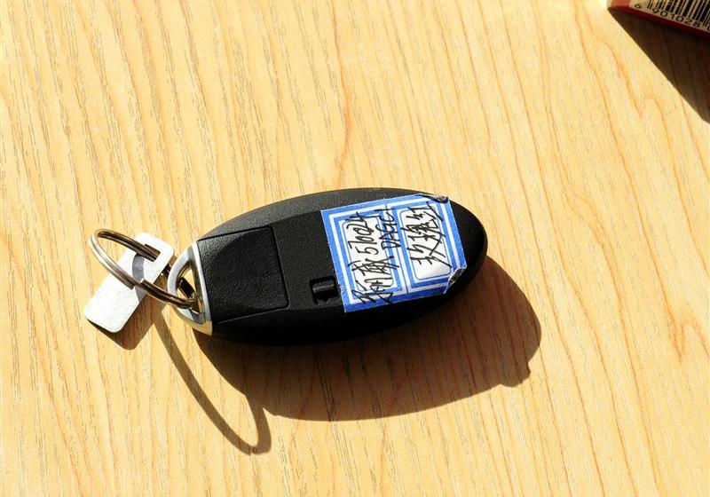 東風日產 驪威 2010款 勁銳版1.6GV AT智能型高配