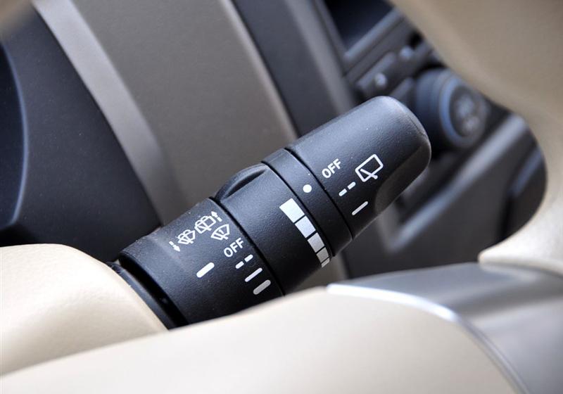 東風日產 驪威 2010款 勁逸版 1.8XE MT標準型