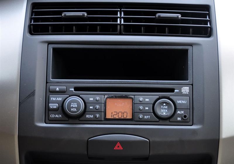 東風(fēng)日產(chǎn) 驪威 2010款 勁逸版 1.8XE MT標(biāo)準(zhǔn)型