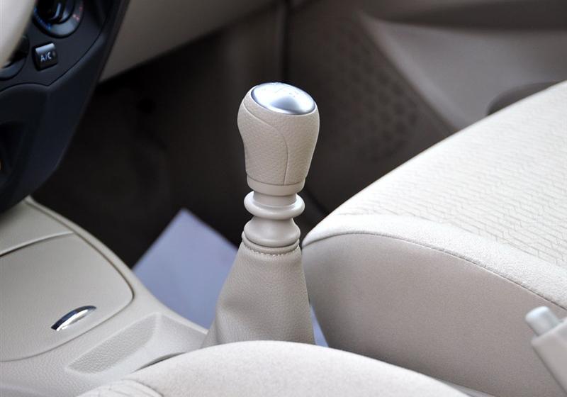 東風日產 驪威 2010款 勁逸版 1.8XE MT標準型