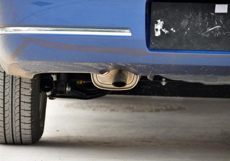 東風(fēng)日產(chǎn) 驪威 2010款 勁逸版 1.8XE MT標(biāo)準(zhǔn)型