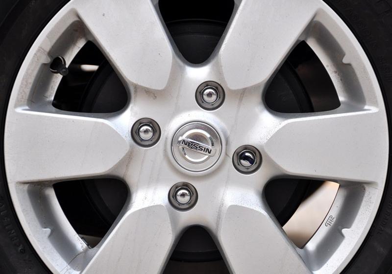 東風日產 驪威 2010款 勁逸版 1.8XE MT標準型