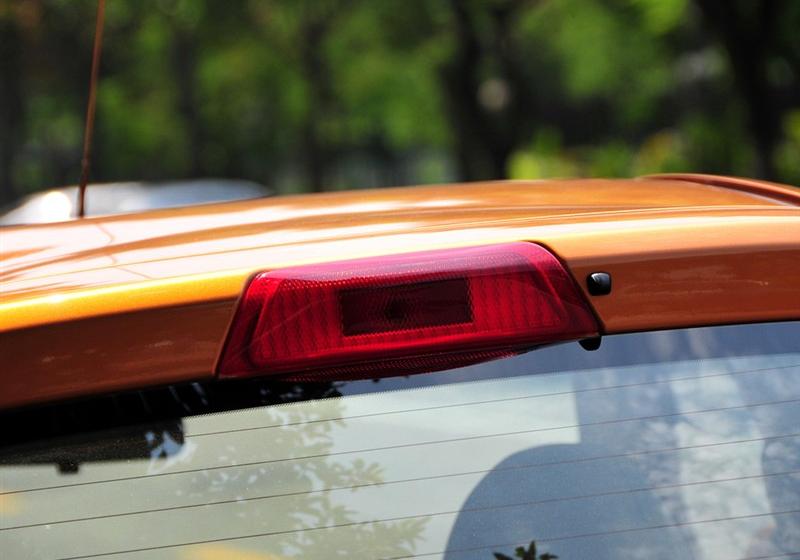 東風(fēng)日產(chǎn) 瑪馳 2010款 1.5XL MT易炫版