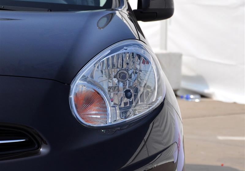 東風(fēng)日產(chǎn) 瑪馳 2010款 1.5XV AT易智版