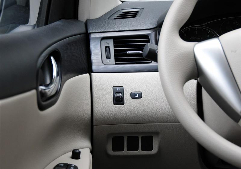 東風日產 騏達 2011款 1.6 CVT智能型