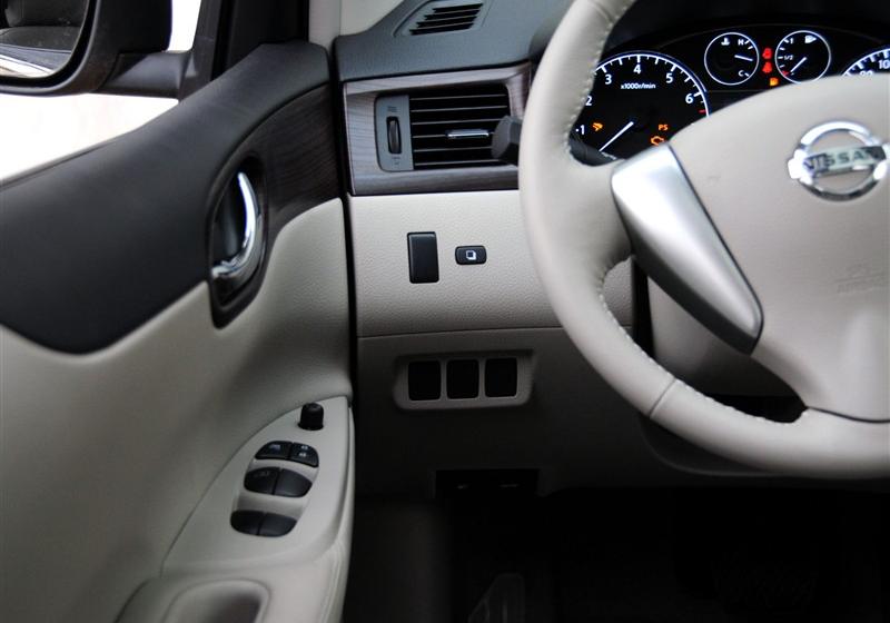 東風(fēng)日產(chǎn) 騏達(dá) 2011款 1.6 CVT豪華型