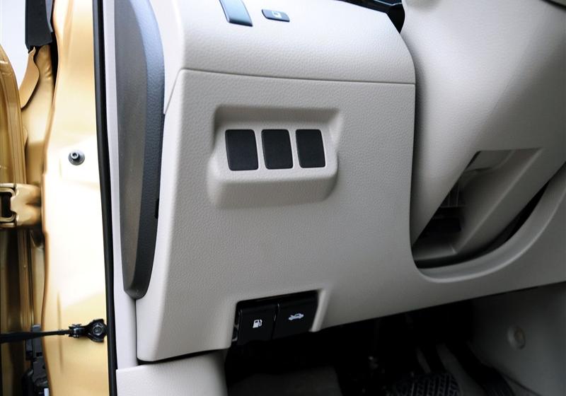 東風(fēng)日產(chǎn) 騏達 2011款 1.6 CVT豪華型