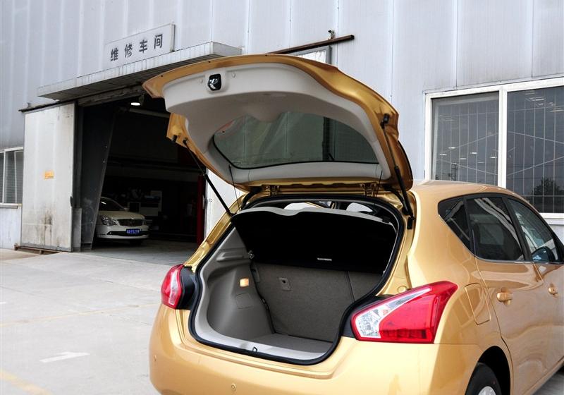 東風日產 騏達 2011款 1.6 CVT豪華型