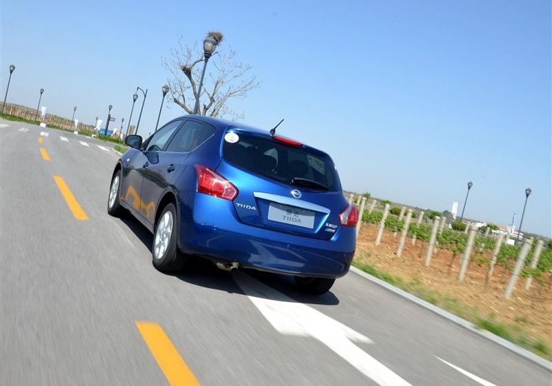 東風日產 騏達 2011款 1.6 CVT豪華型