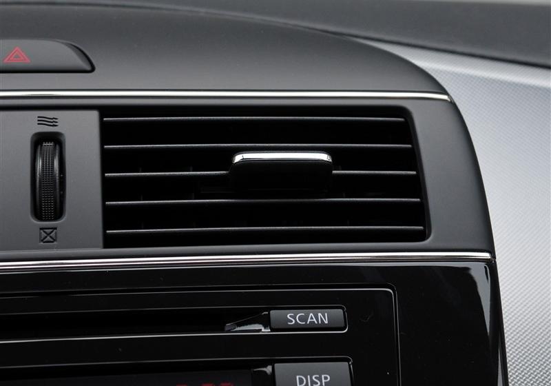 東風(fēng)日產(chǎn) 騏達(dá) 2011款 1.6T M-CVT致酷版