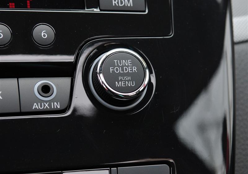 東風(fēng)日產(chǎn) 騏達(dá) 2011款 1.6T M-CVT致酷版