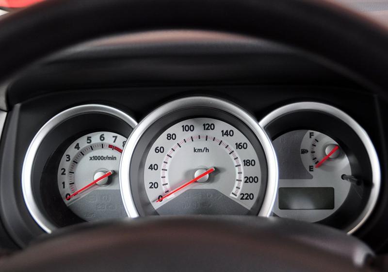 東風(fēng)日產(chǎn) 騏達 2008款 1.6 手動時尚型