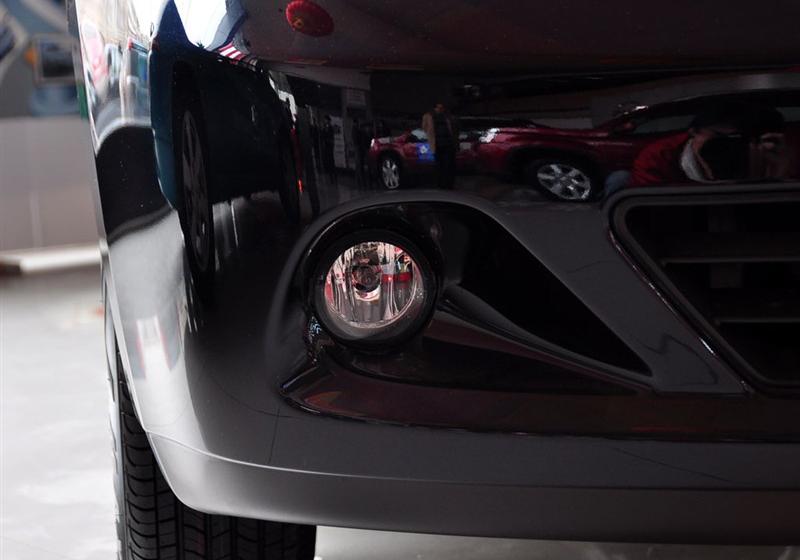 東風(fēng)日產(chǎn) 騏達(dá) 2008款 1.6 手動(dòng)時(shí)尚型