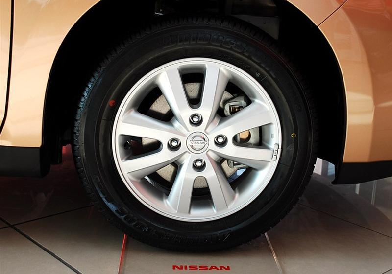 東風(fēng)日產(chǎn) 騏達(dá) 2008款 1.6 自動(dòng)智能型