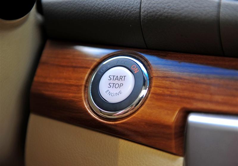 東風(fēng)日產(chǎn) 天籟 2011款 2.0L XL 舒適版