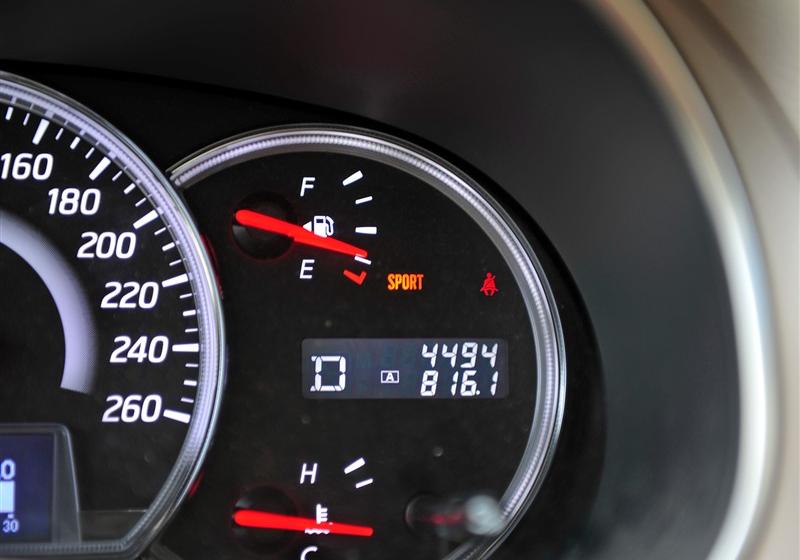 東風(fēng)日產(chǎn) 天籟 2011款 2.0L XL 舒適版