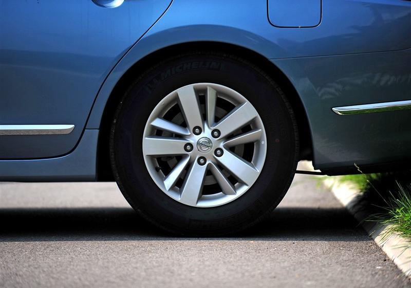 東風(fēng)日產(chǎn) 天籟 2011款 2.0L XL 舒適版