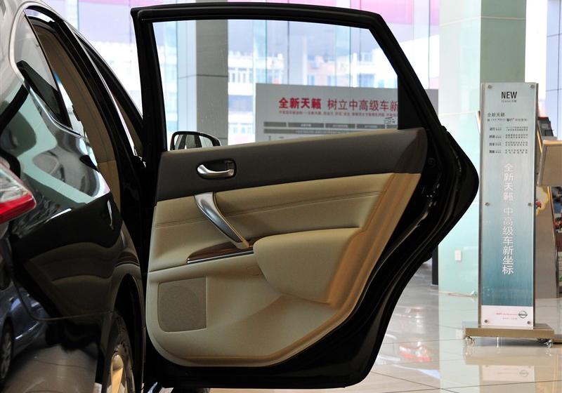 東風日產(chǎn) 天籟 2011款 2.0L XL榮耀版