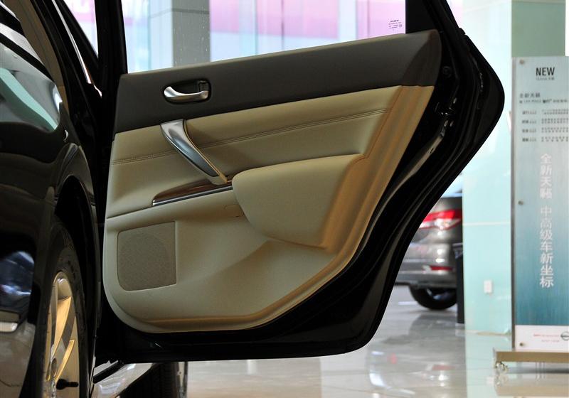 東風(fēng)日產(chǎn) 天籟 2011款 2.0L XL榮耀版