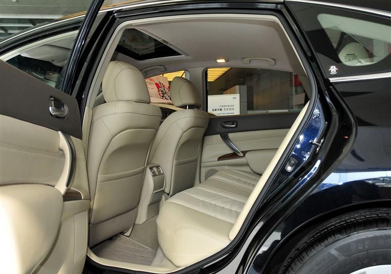 東風(fēng)日產(chǎn) 天籟 2011款 2.0L XL榮耀版