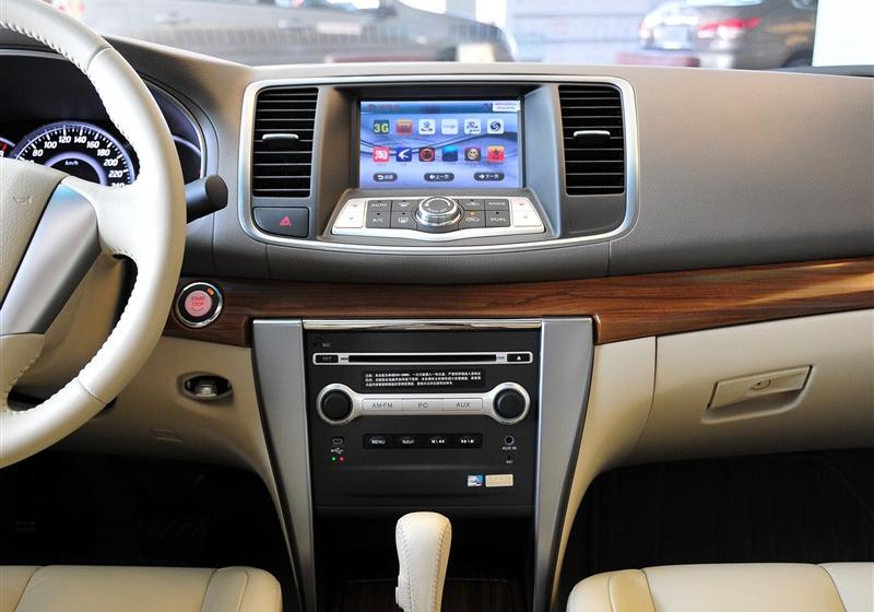 東風日產 天籟 2011款 2.0L XL榮耀版