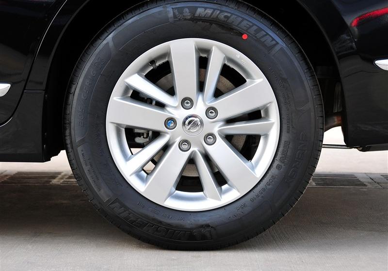 東風日產 天籟 2011款 2.0L XL榮耀版