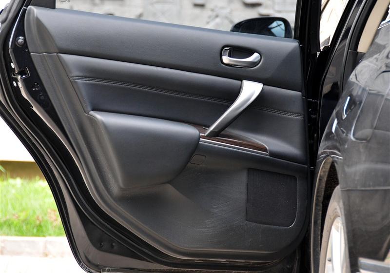 東風日產 天籟 2011款 公爵 2.5L XV 尊雅版