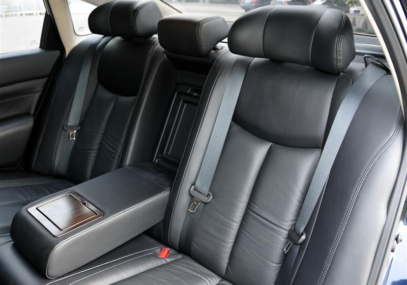 東風日產 天籟 2011款 公爵 2.5L XV 尊雅版