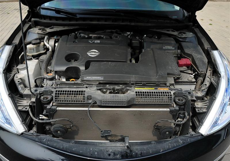 東風日產 天籟 2011款 公爵 2.5L XV 尊雅版