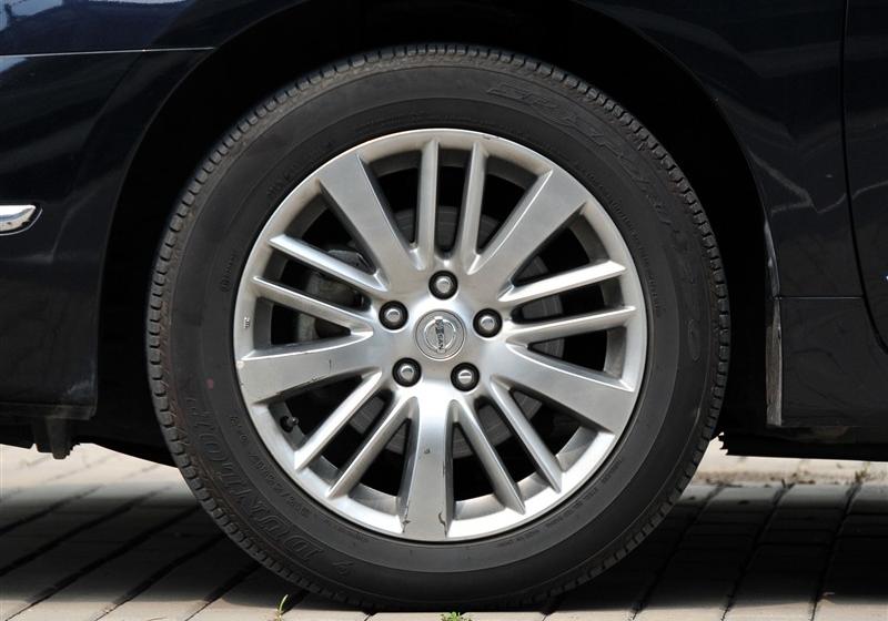 東風日產 天籟 2011款 公爵 2.5L XV 尊雅版