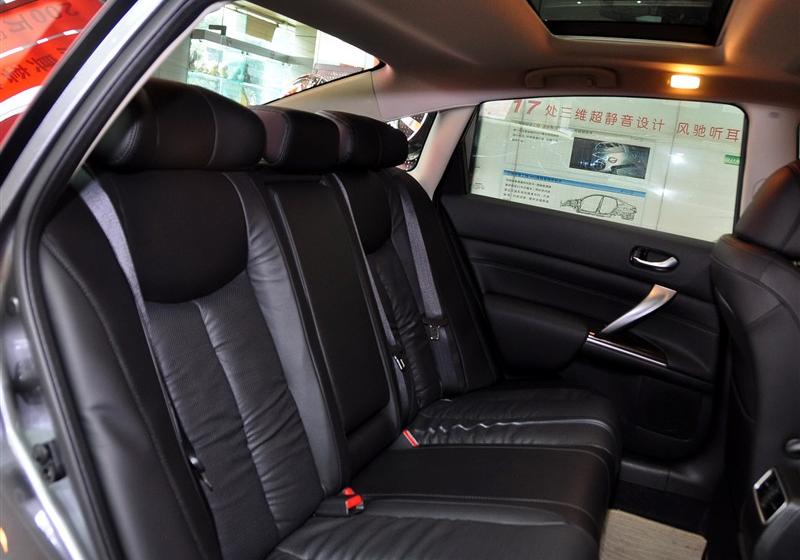 東風日產 天籟 2011款 公爵 2.5L XV VIP 尊尚版