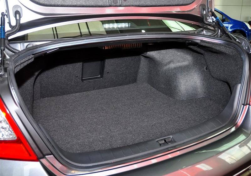 東風日產(chǎn) 天籟 2011款 公爵 2.5L XV VIP 尊尚版