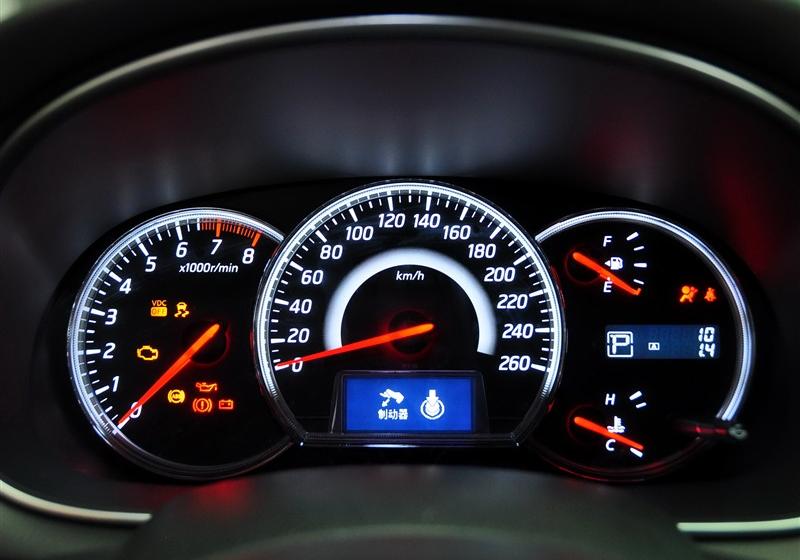 東風日產 天籟 2011款 公爵 2.5L XV VIP 尊尚版