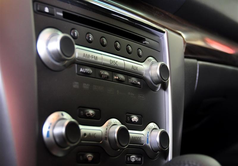 東風日產 天籟 2011款 公爵 2.5L XV VIP 尊尚版