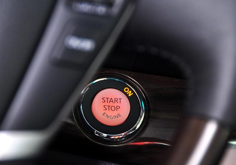 東風日產 天籟 2011款 公爵 2.5L XV VIP 尊尚版