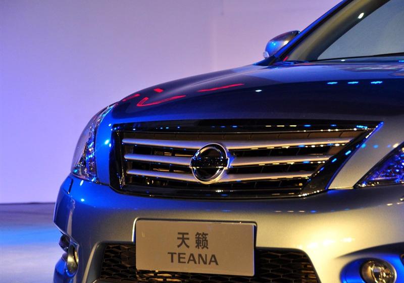 東風日產 天籟 2011款 公爵 2.5L XV VIP 尊尚版