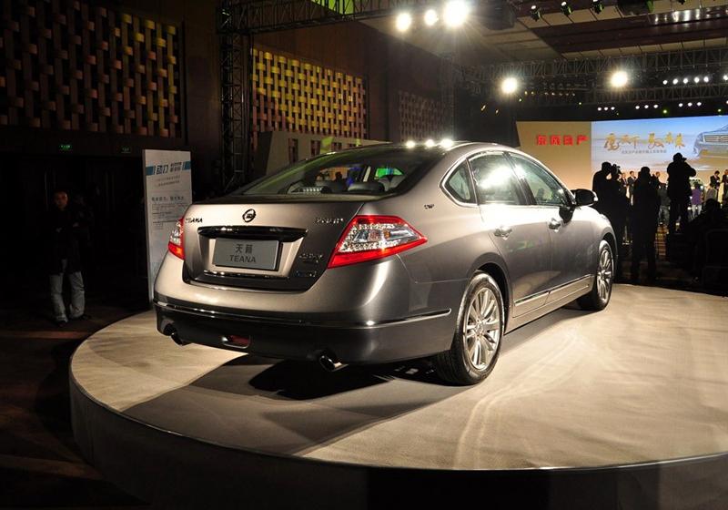 東風日產 天籟 2011款 公爵 2.5L XV VIP 尊尚版