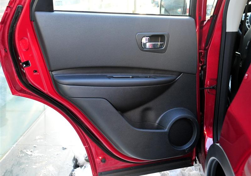 東風日產 逍客 2011款 2.0XV 雷 CVT 2WD