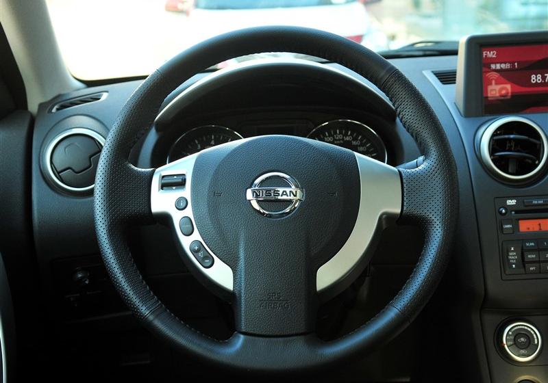 東風日產 逍客 2011款 2.0XV 雷 CVT 2WD