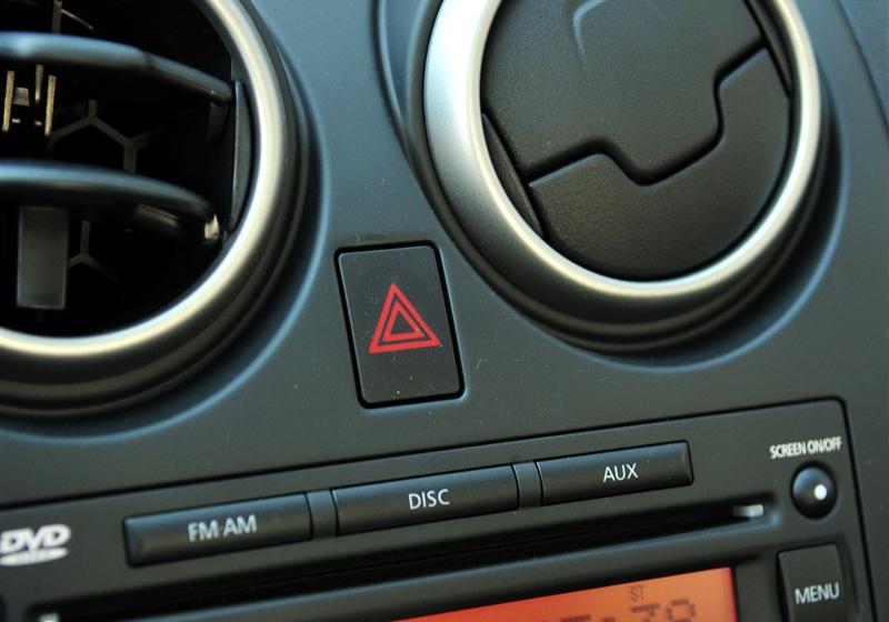 東風日產 逍客 2011款 2.0XV 雷 CVT 2WD