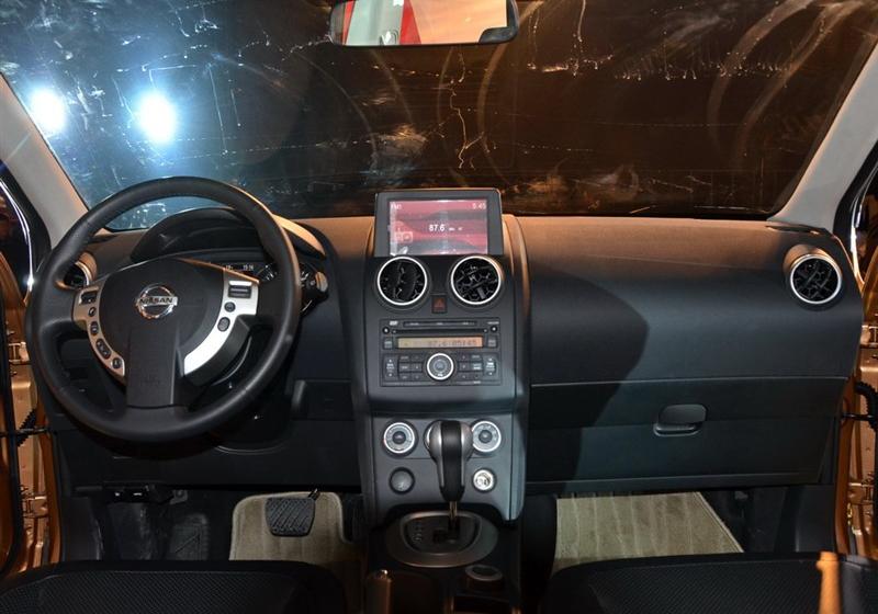 東風日產 逍客 2011款 2.0XV 虎 CVT 4WD