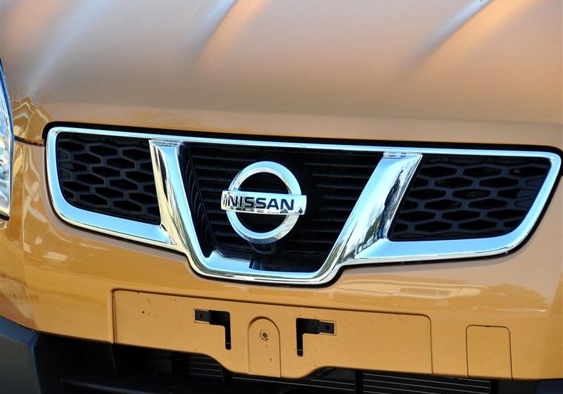 東風(fēng)日產(chǎn) 逍客 2011款 2.0XV 龍 CVT 4WD