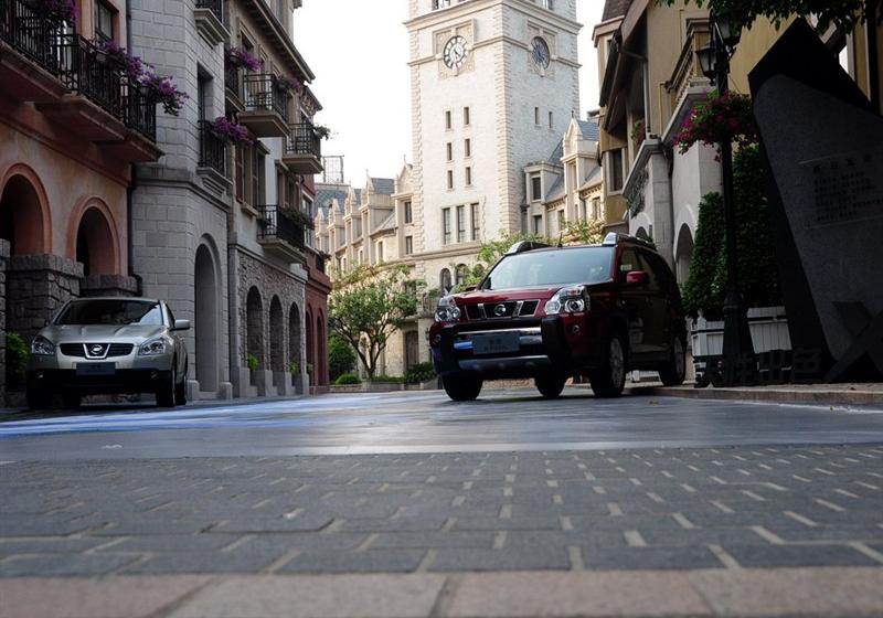 東風日產 逍客 2010款 20S火 CVT 2WD